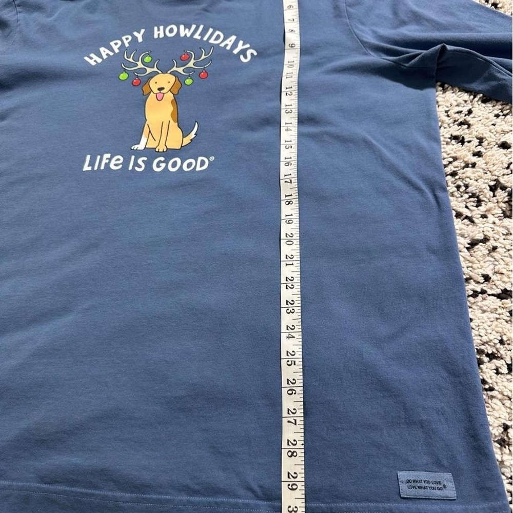 Life is Good Blue long sleeve Men'shirt with graphic 'HAPPY HOWLIDAYS' - Picture 5 of 6